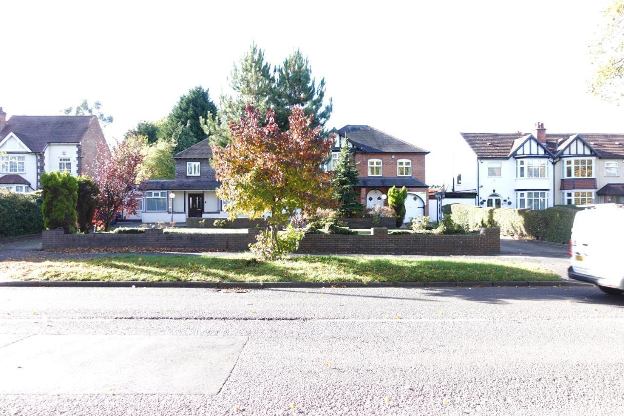 Huge 9 Bed Property Sleeps 17, Near Nec, City Centre, Hs2 Birmingham Exterior photo
