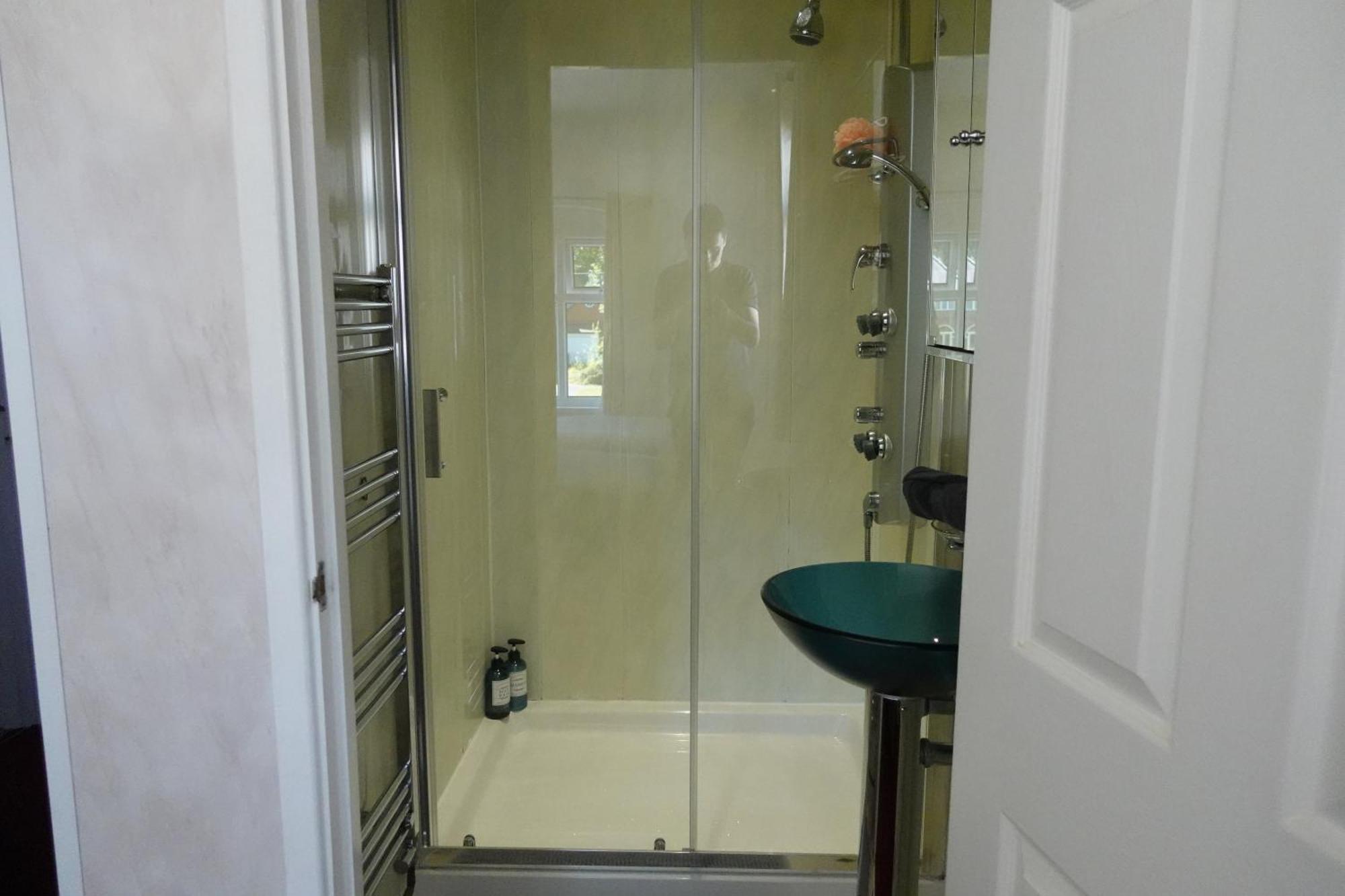 Huge 9 Bed Property Sleeps 17, Near Nec, City Centre, Hs2 Birmingham Exterior photo