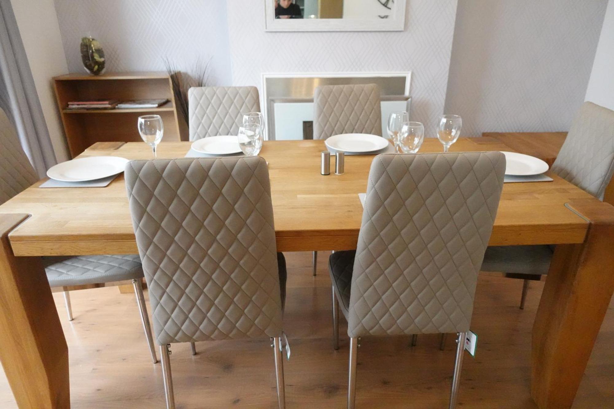 Huge 9 Bed Property Sleeps 17, Near Nec, City Centre, Hs2 Birmingham Exterior photo